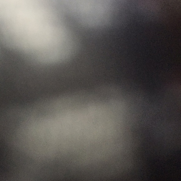 Meet your Posher, Lilian - Picture 1 of 1